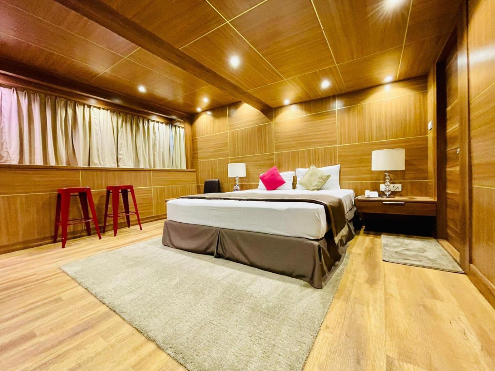 B8 Hotel شيناي المظهر الخارجي الصورة